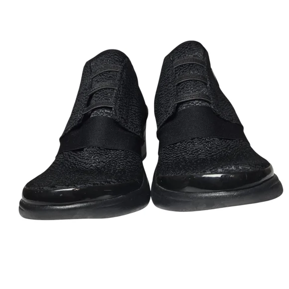 Bzees Enlighten Everyday Black Textured Slip On Booties Shooties Size 8.5 - Picture 9 of 14